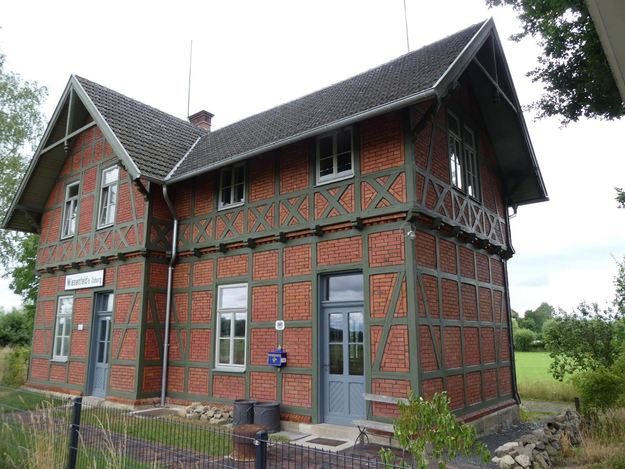 Ferienwohnung Bahnhof 1892 Meeder Kültér fotó
